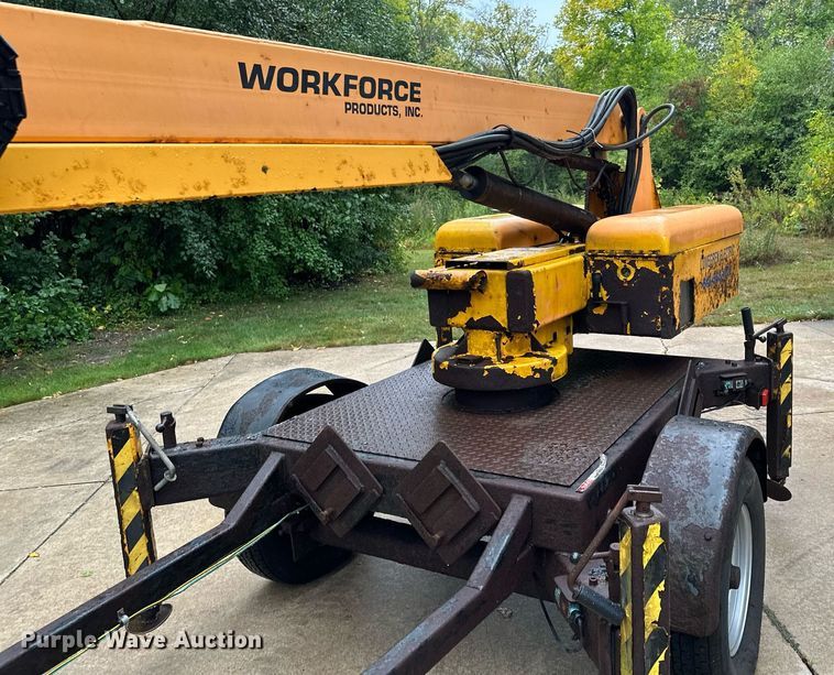 image for item DQ7371 Workforce XLB-4232  boom lift