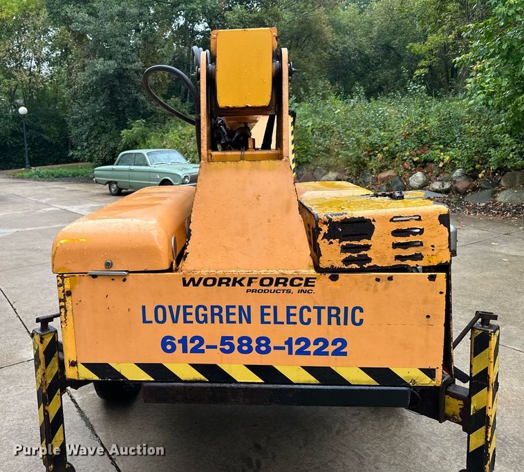 image for item DQ7371 Workforce XLB-4232  boom lift