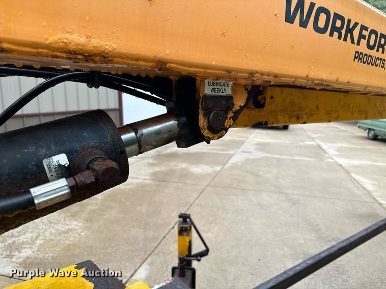 image for item DQ7371 Workforce XLB-4232  boom lift