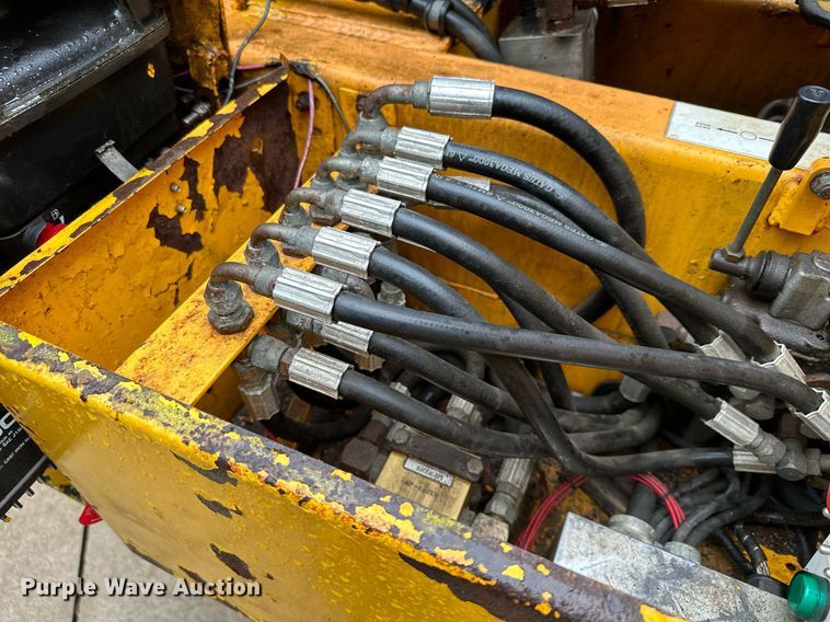 image for item DQ7371 Workforce XLB-4232  boom lift