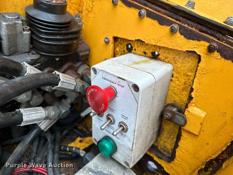 image for item DQ7371 Workforce XLB-4232  boom lift