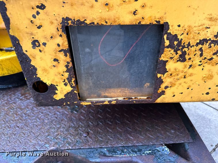 image for item DQ7371 Workforce XLB-4232  boom lift