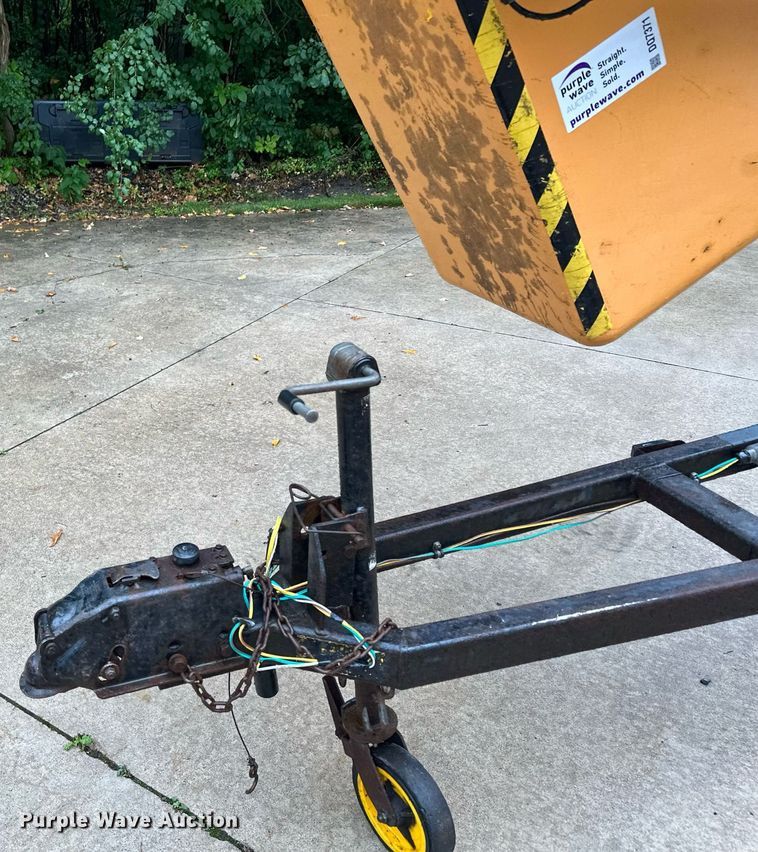 image for item DQ7371 Workforce XLB-4232  boom lift