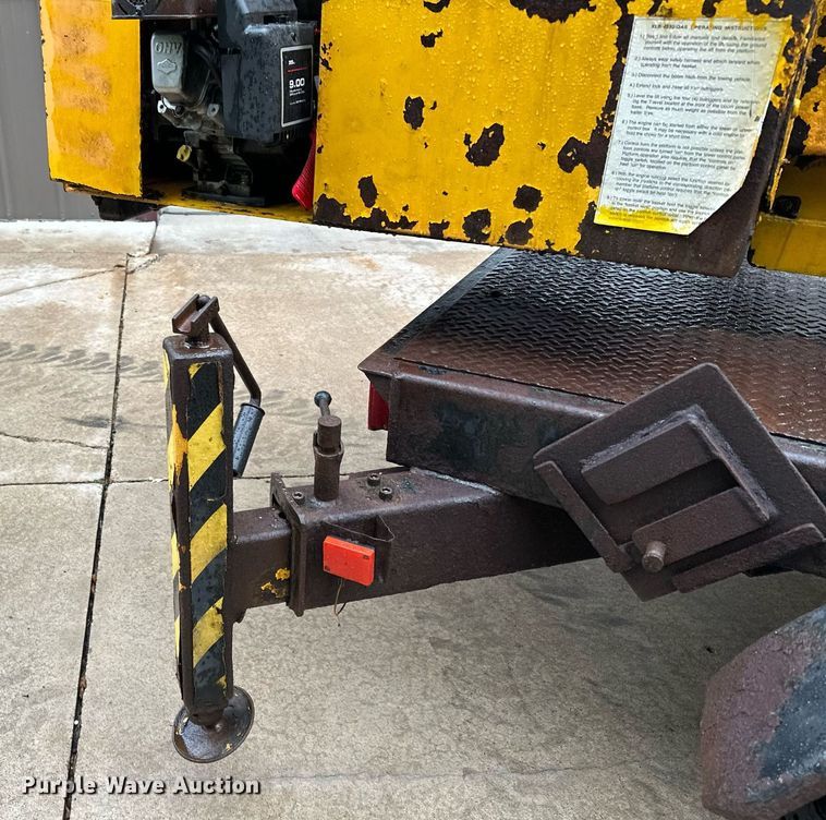 image for item DQ7371 Workforce XLB-4232  boom lift