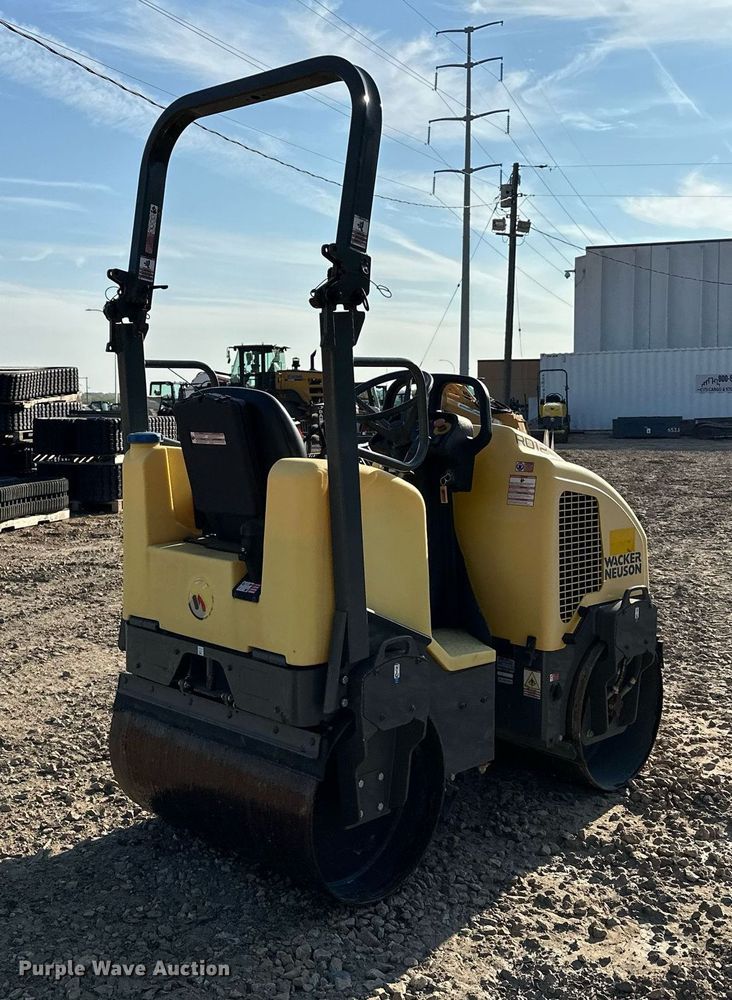 image for item DQ7376 Wacker Neuson RD12  double drum vibratory roller