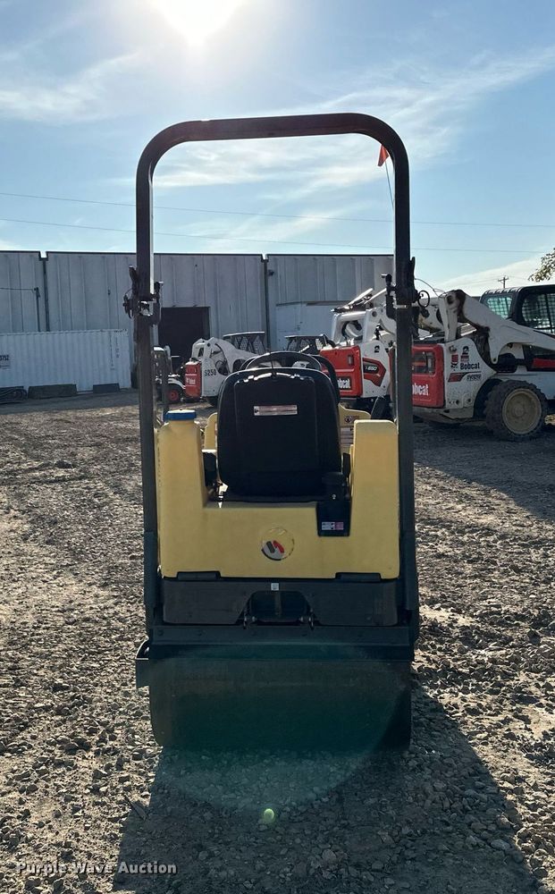 image for item DQ7376 Wacker Neuson RD12  double drum vibratory roller