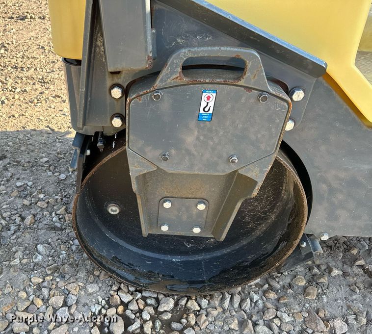 image for item DQ7376 Wacker Neuson RD12  double drum vibratory roller