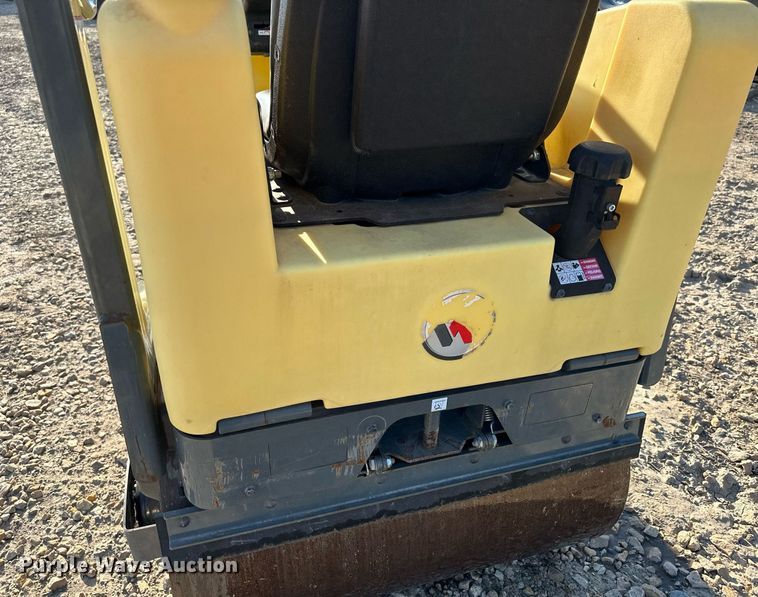 image for item DQ7376 Wacker Neuson RD12  double drum vibratory roller
