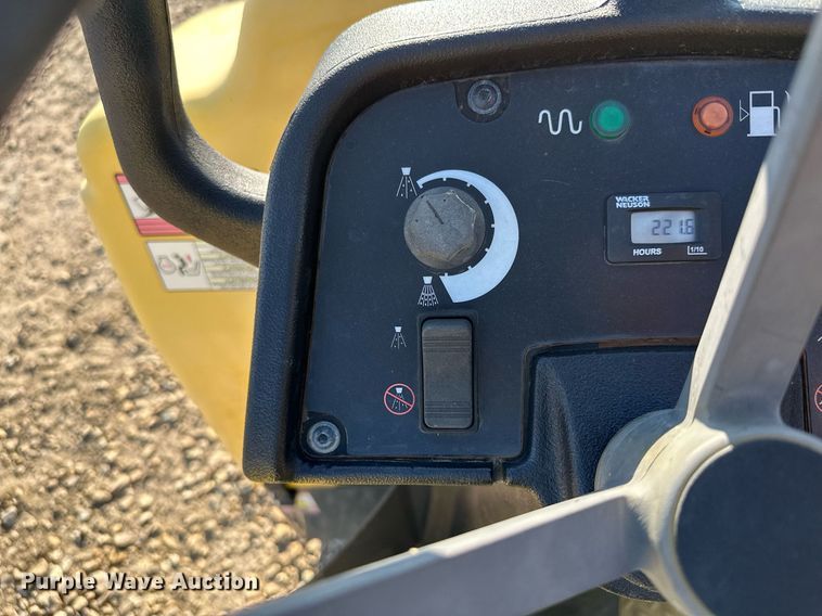 image for item DQ7376 Wacker Neuson RD12  double drum vibratory roller