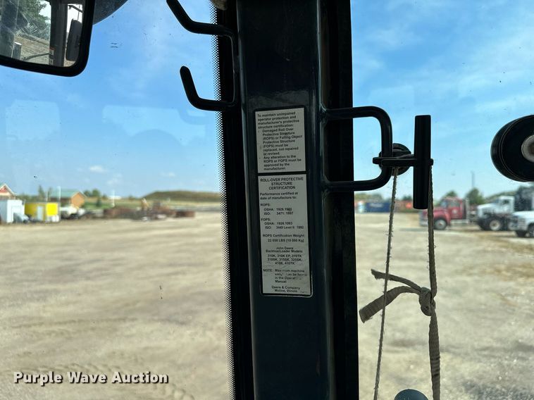 image for item DQ7377 2014 John Deere 310SK  backhoe