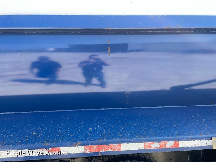 image for item DR7533 2006 Kenworth T800  dump truck