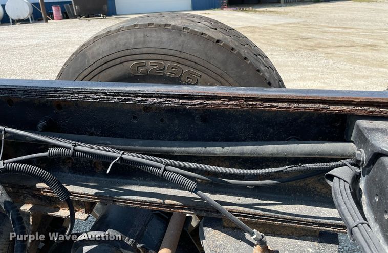 image for item DR7533 2006 Kenworth T800  dump truck