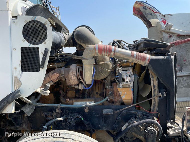 image for item DR7533 2006 Kenworth T800  dump truck