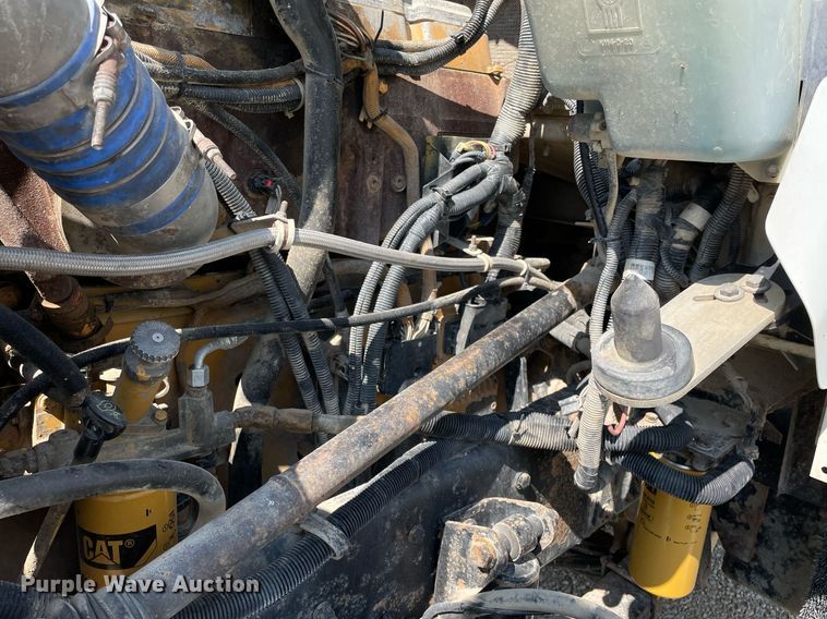 image for item DR7533 2006 Kenworth T800  dump truck