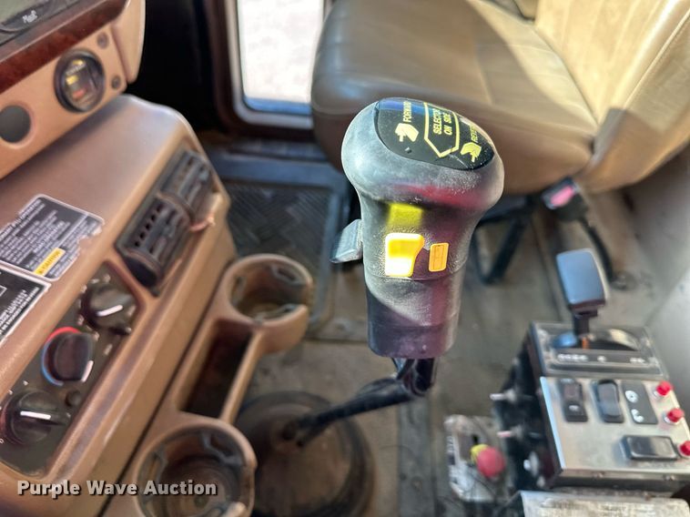 image for item DS2353 2005 Mack Granite  dump truck