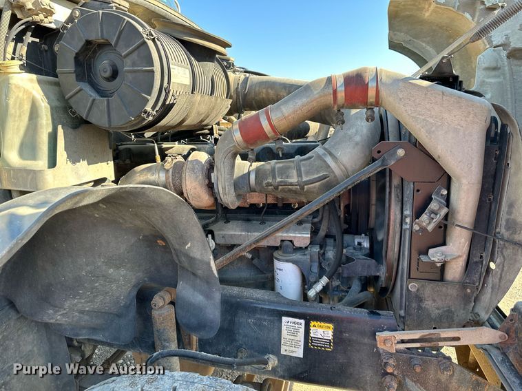 image for item DS2353 2005 Mack Granite  dump truck