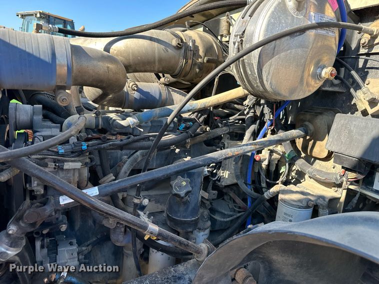 image for item DS2353 2005 Mack Granite  dump truck