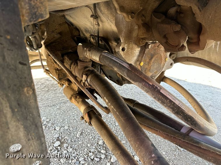 image for item DS2353 2005 Mack Granite  dump truck