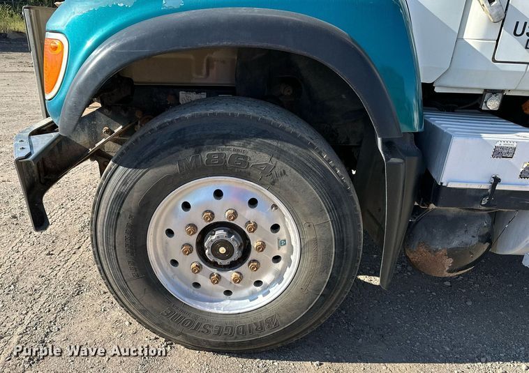 image for item DS2353 2005 Mack Granite  dump truck