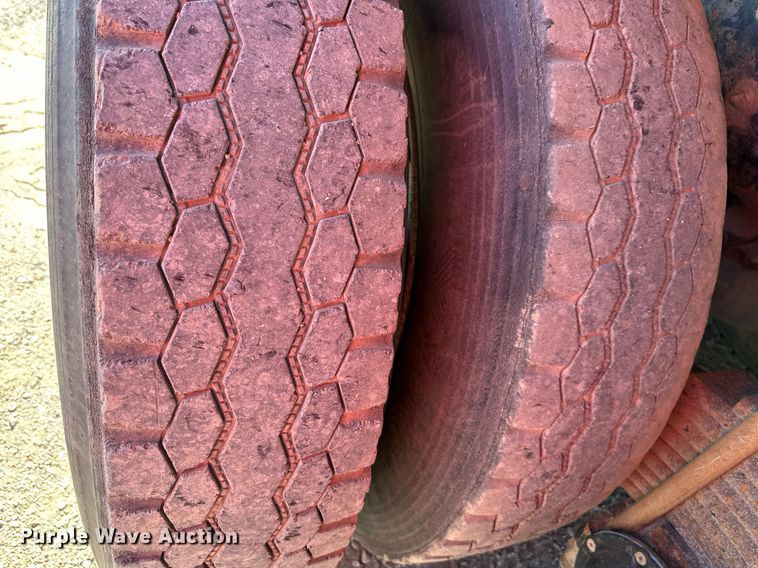 image for item DS2353 2005 Mack Granite  dump truck