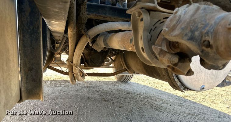 image for item DS2354 1998 Mack CH613  semi truck