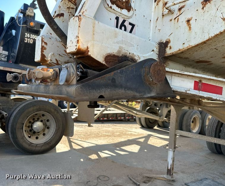 image for item DS2355 1997 Load King RHQ2420  end dump trailer