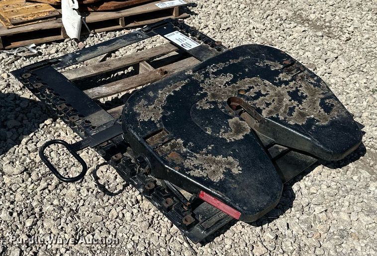 image for item DS2357 Fontain  sliding fifth wheel plate