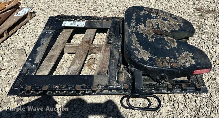 image for item DS2357 Fontain  sliding fifth wheel plate