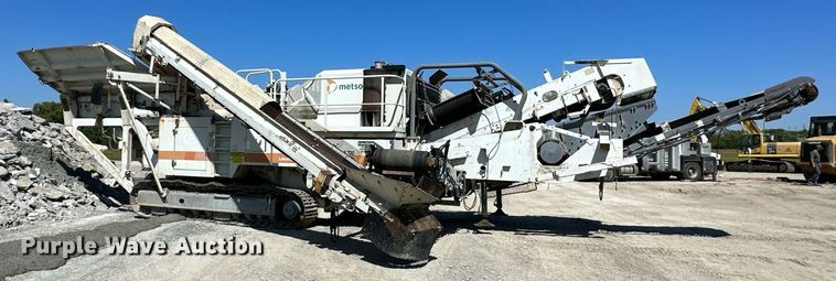 image for item DS2366 2005 Metso LokoTrack LT1213S  crusher