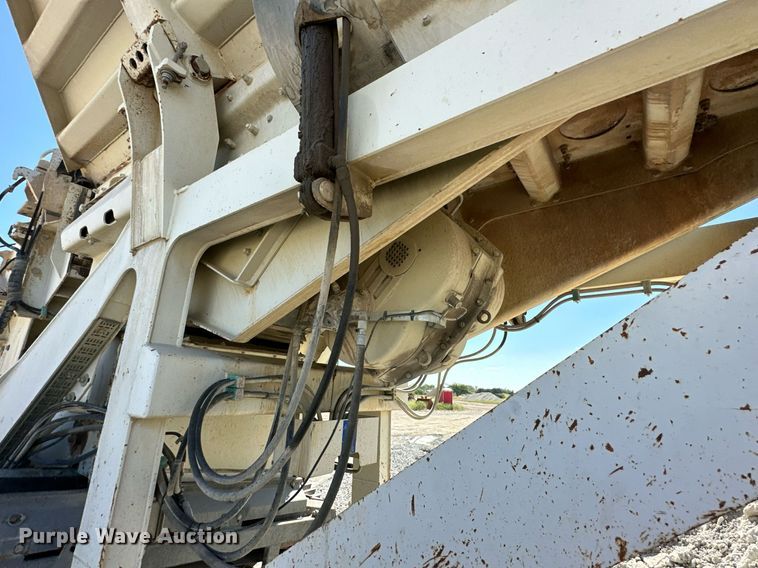 image for item DS2366 2005 Metso LokoTrack LT1213S  crusher