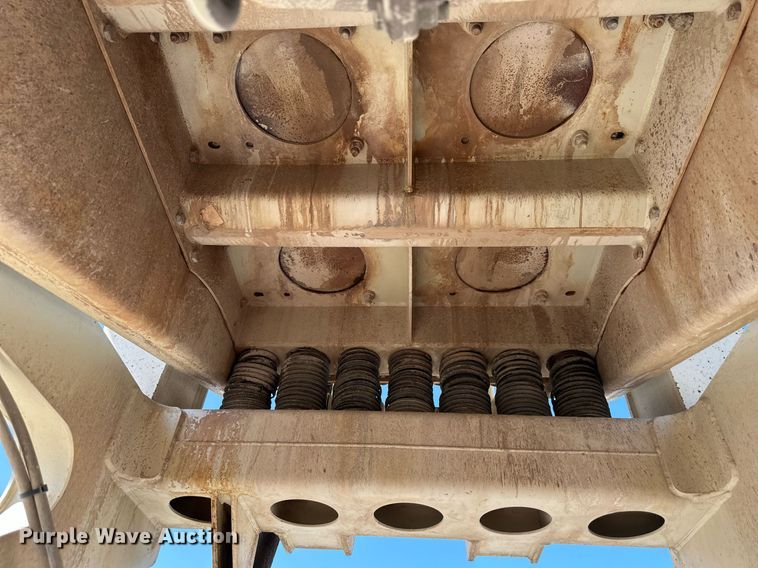 image for item DS2366 2005 Metso LokoTrack LT1213S  crusher