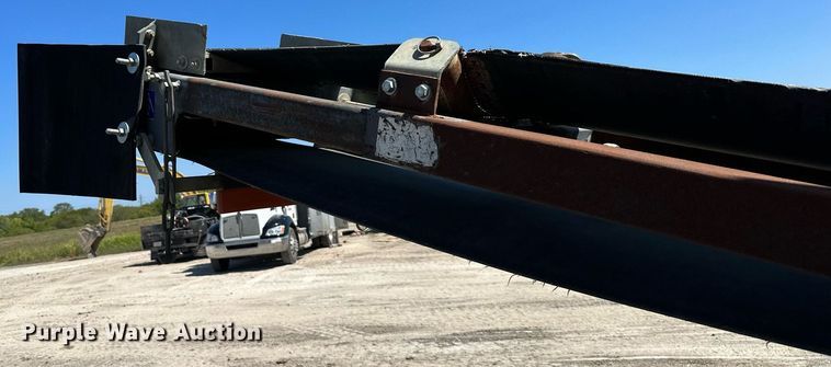 image for item DS2366 2005 Metso LokoTrack LT1213S  crusher