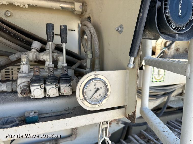 image for item DS2366 2005 Metso LokoTrack LT1213S  crusher