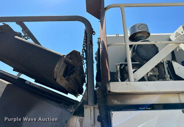 image for item DS2366 2005 Metso LokoTrack LT1213S  crusher