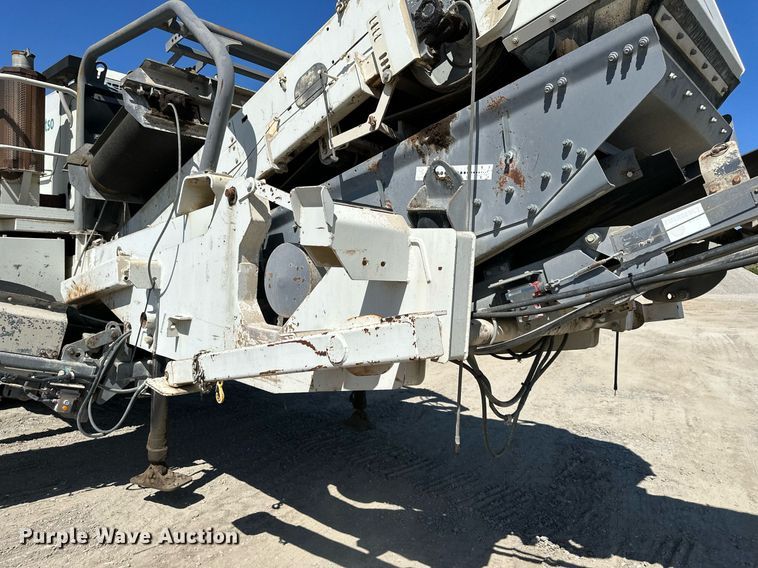 image for item DS2366 2005 Metso LokoTrack LT1213S  crusher