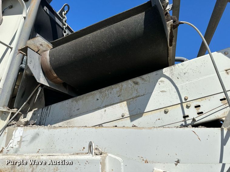 image for item DS2366 2005 Metso LokoTrack LT1213S  crusher