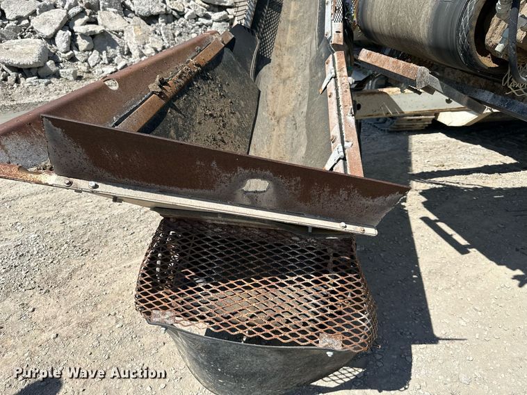 image for item DS2366 2005 Metso LokoTrack LT1213S  crusher