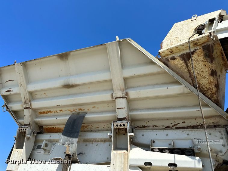 image for item DS2366 2005 Metso LokoTrack LT1213S  crusher