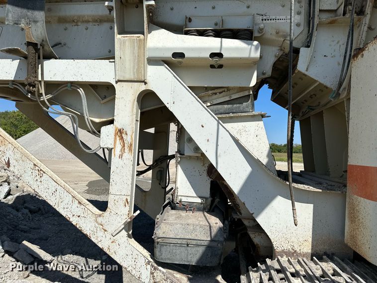 image for item DS2366 2005 Metso LokoTrack LT1213S  crusher