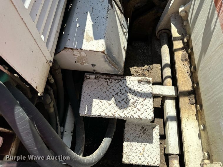 image for item DS2366 2005 Metso LokoTrack LT1213S  crusher