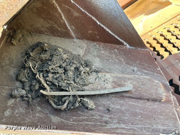 image for item DS2366 2005 Metso LokoTrack LT1213S  crusher