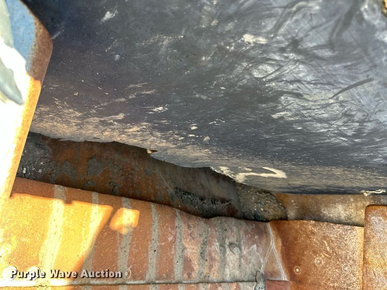 image for item DS2366 2005 Metso LokoTrack LT1213S  crusher