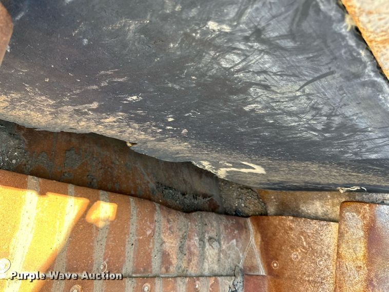 image for item DS2366 2005 Metso LokoTrack LT1213S  crusher