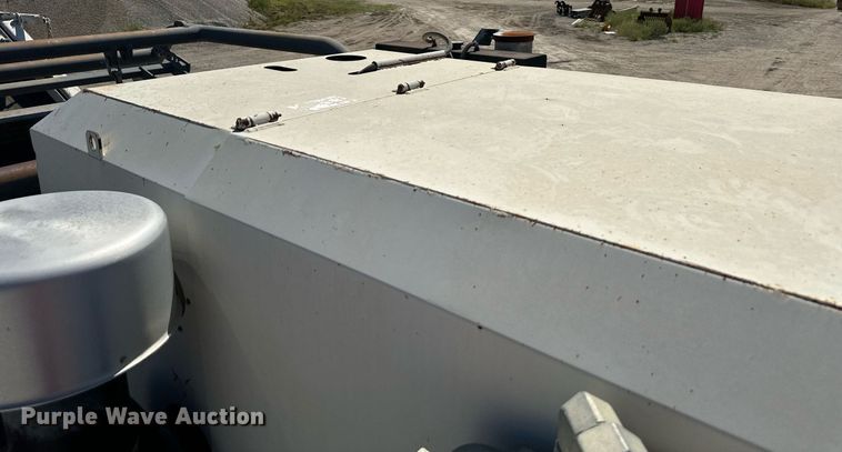 image for item DS2366 2005 Metso LokoTrack LT1213S  crusher