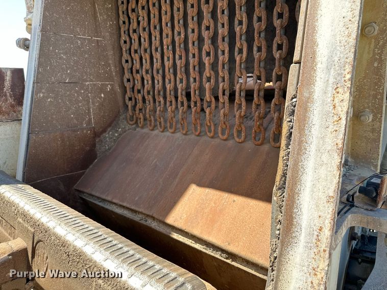 image for item DS2366 2005 Metso LokoTrack LT1213S  crusher