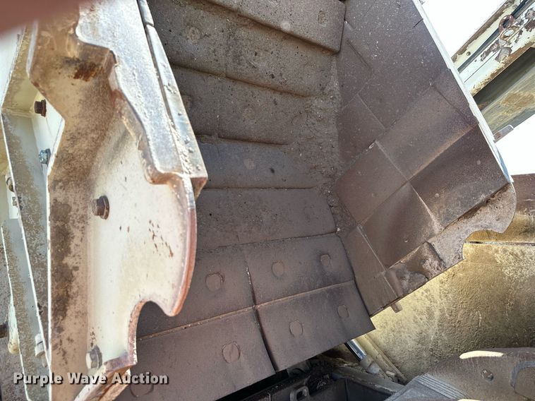 image for item DS2366 2005 Metso LokoTrack LT1213S  crusher