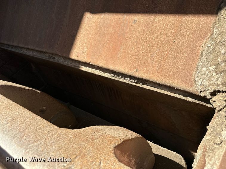 image for item DS2366 2005 Metso LokoTrack LT1213S  crusher