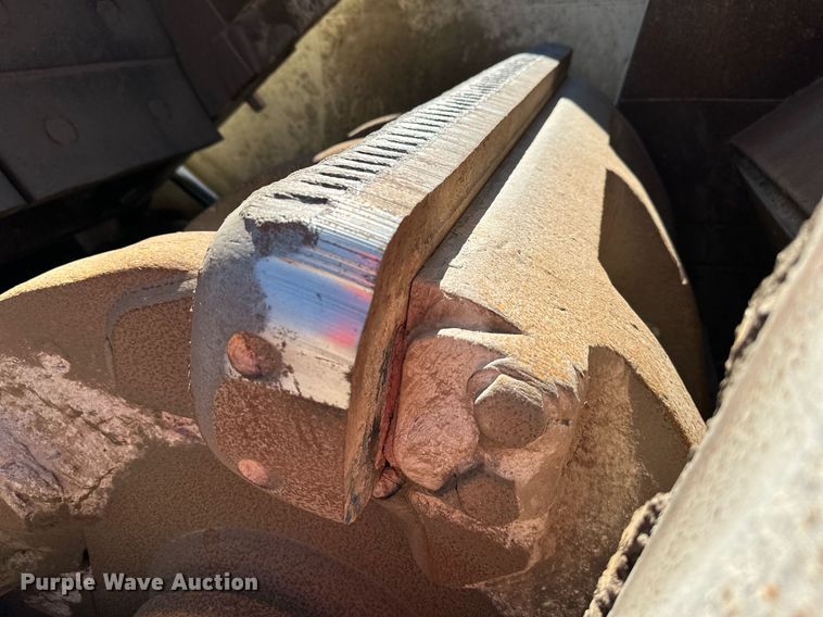 image for item DS2366 2005 Metso LokoTrack LT1213S  crusher