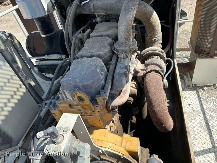 image for item DS2366 2005 Metso LokoTrack LT1213S  crusher