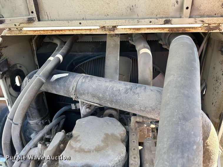 image for item DS2366 2005 Metso LokoTrack LT1213S  crusher